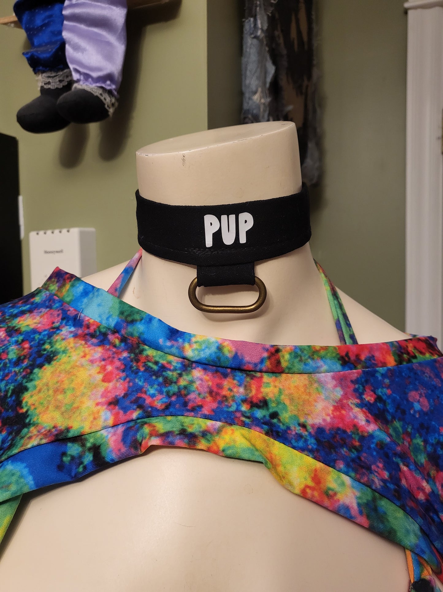 Pup Choker