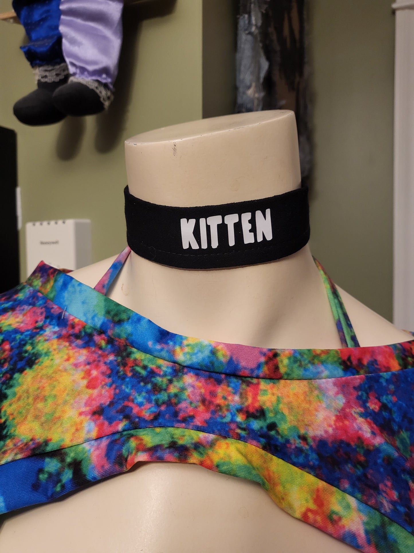 Kitten Choker